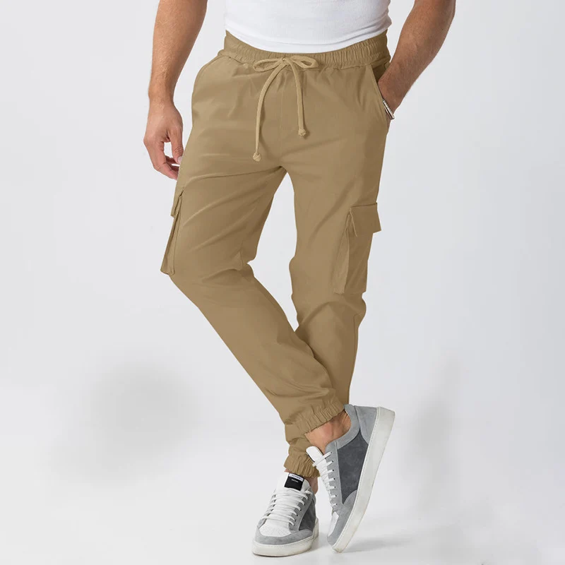 Herren Cargo-Jogginghose im Relaxed-Fit mit Kordelzug, elastischen Bündchen und Mehrfachtaschen Drune