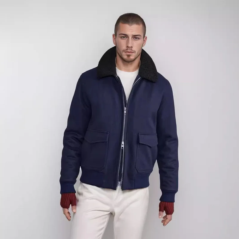 Herren Pilotjacke im Fliegerstil mit Teddykragen, Zwei‑Wege‑Reißverschluss und aufgesetzten Klappentaschen Drune