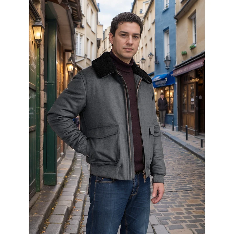 Herren Pilotjacke im Fliegerstil mit Teddykragen, Zwei‑Wege‑Reißverschluss und aufgesetzten Klappentaschen Drune