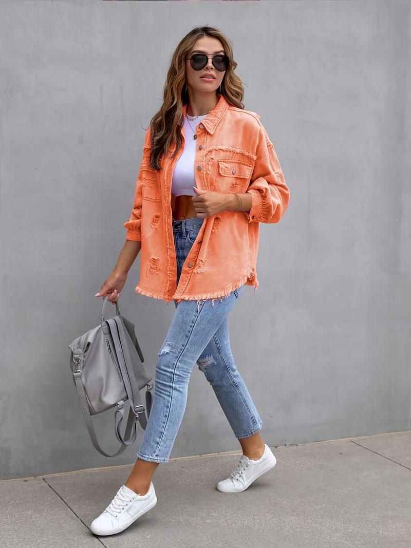 Damen oversized Jeansjacke mit fransigen Säumen und aufgesetzten Taschen Drune