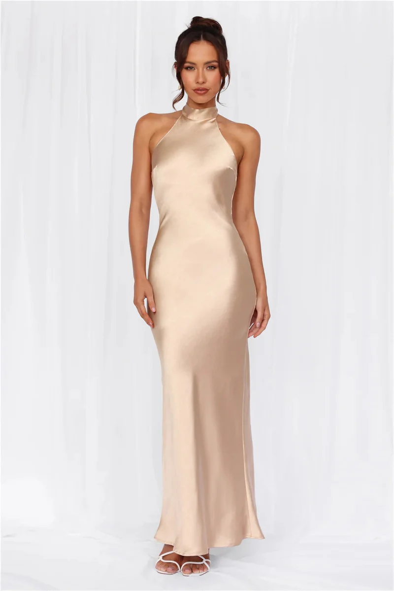 Damen Elegantes Satin-Maxikleid mit hohem Kragen und körpernahem Schnitt Drune