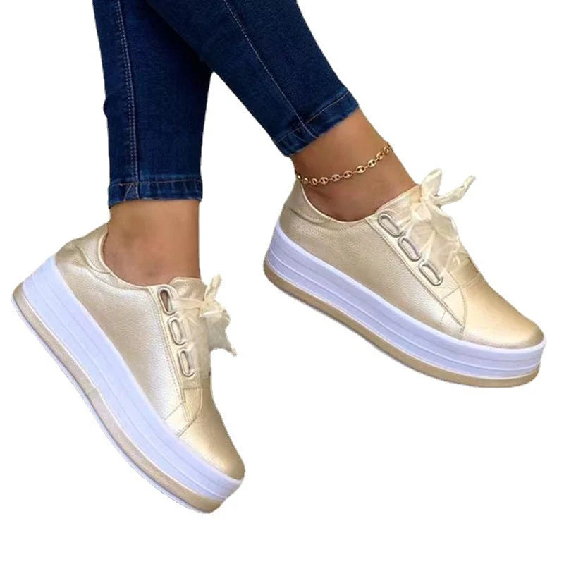 Damen modische Plateausneaker mit metallic Oberfläche und Schnürung Drune