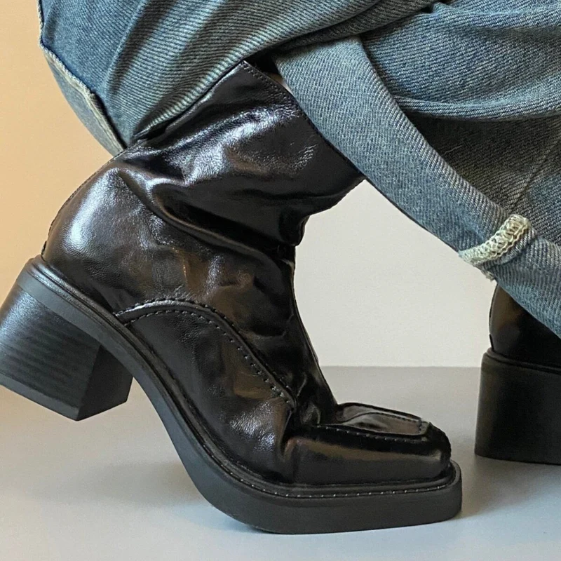 Damen Ankle-Boots im Mokassin‑Moccasin‑Look mit mittlerem Blockabsatz und Rückreißverschluss Drune