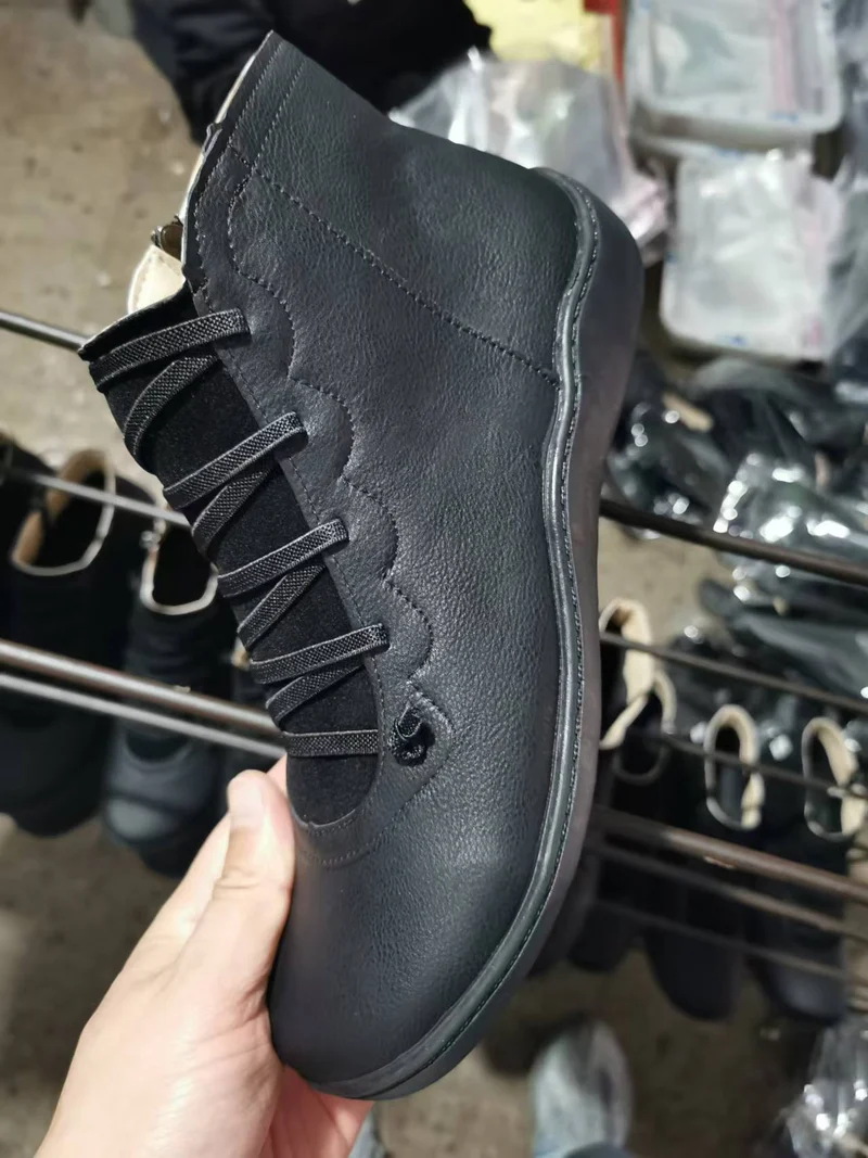 Herren Hochgeschnittener Leder-Sneaker mit elastischer Schnürung und ergonomischer Gummisohle Drune