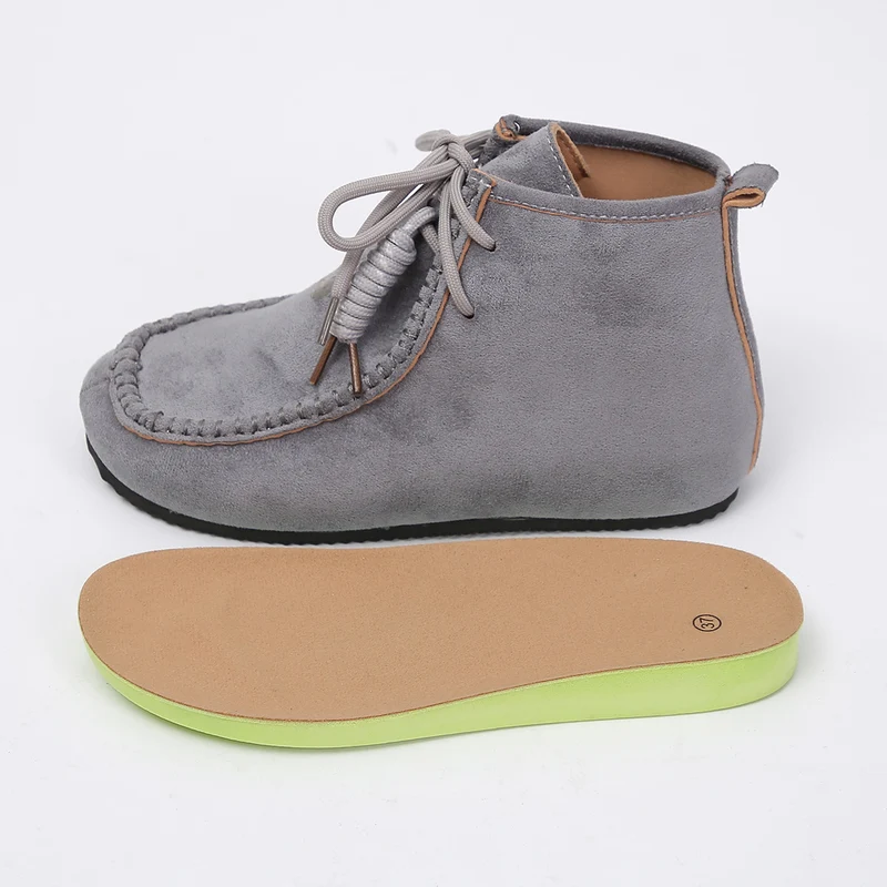 Damen Velours‑Mokassin‑Stiefelette mit handgenähter Ziernaht und Quasten‑Schnürung Drune