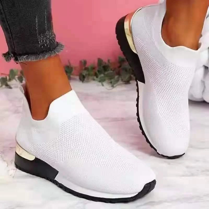 Damen Strick‑Sock‑Sneaker mit elastischem Einstieg, profilierter Plateausohle und Metallic‑Fersendetail Drune