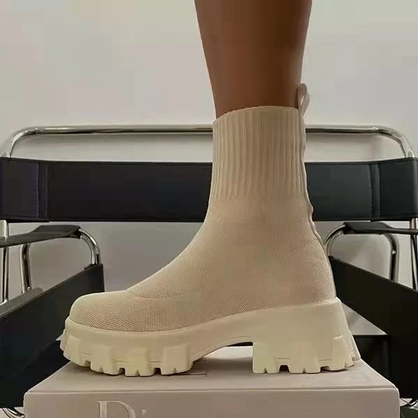 Damen Strick‑Sock‑Boots mit markanter Profil‑Gummisohle Drune