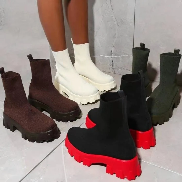 Damen Strick‑Sock‑Boots mit grober Lug‑Sohle und integriertem Komfortkeil Drune