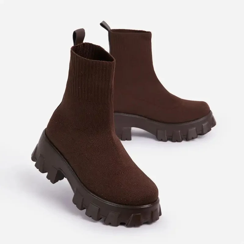 Damen Strick‑Sock‑Boots mit grober Lug‑Sohle und integriertem Komfortkeil Drune