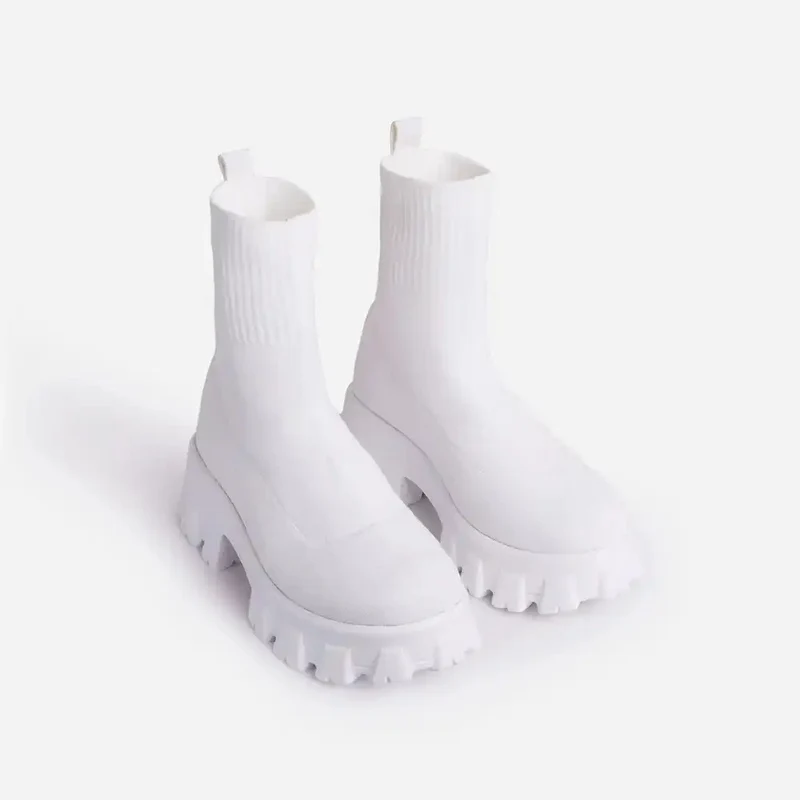 Damen Strick‑Sock‑Boots mit grober Lug‑Sohle und integriertem Komfortkeil Drune