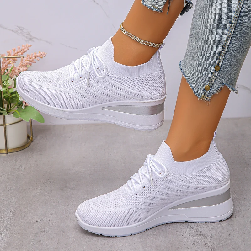 Damen Strick-Sneaker mit elastischem Schaft, gepolsterter Komfortsohle und leichtem Keil Drune
