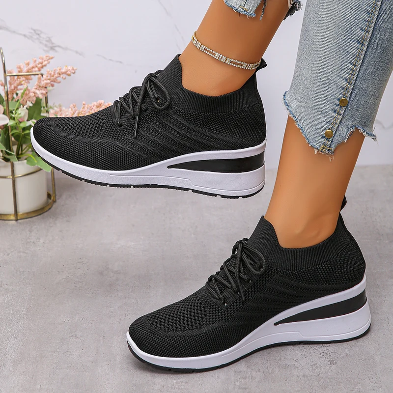 Damen Strick-Sneaker mit elastischem Schaft, gepolsterter Komfortsohle und leichtem Keil Drune