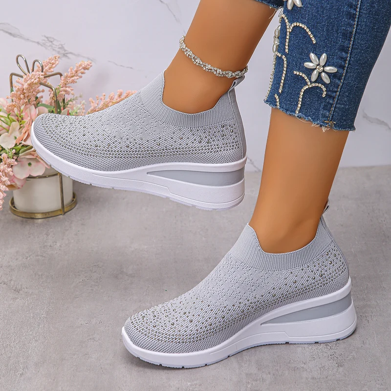 Damen Strick‑Slip‑On‑Sneaker mit verstecktem Keil und Glitzerapplikation Drune