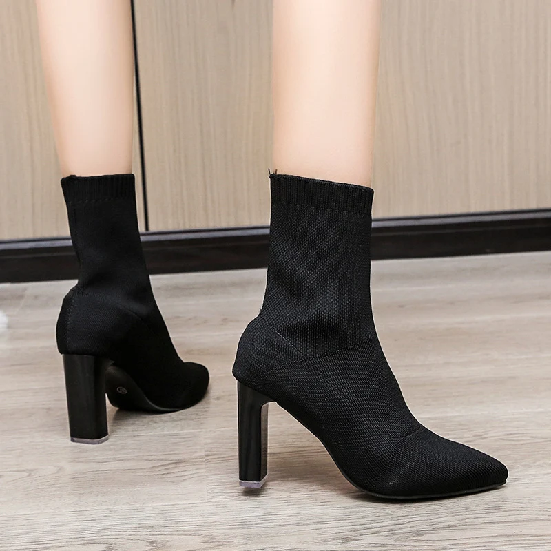 Damen Stretch‑Sock‑Boots mit gestricktem Schaft und konischem Blockabsatz Drune