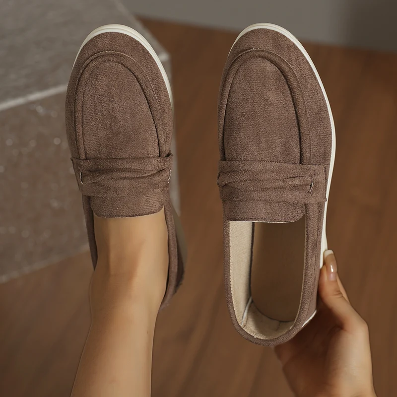 Damen Slip-On-Loafer aus Veloursimitat mit gepolstertem Fußbett Drune