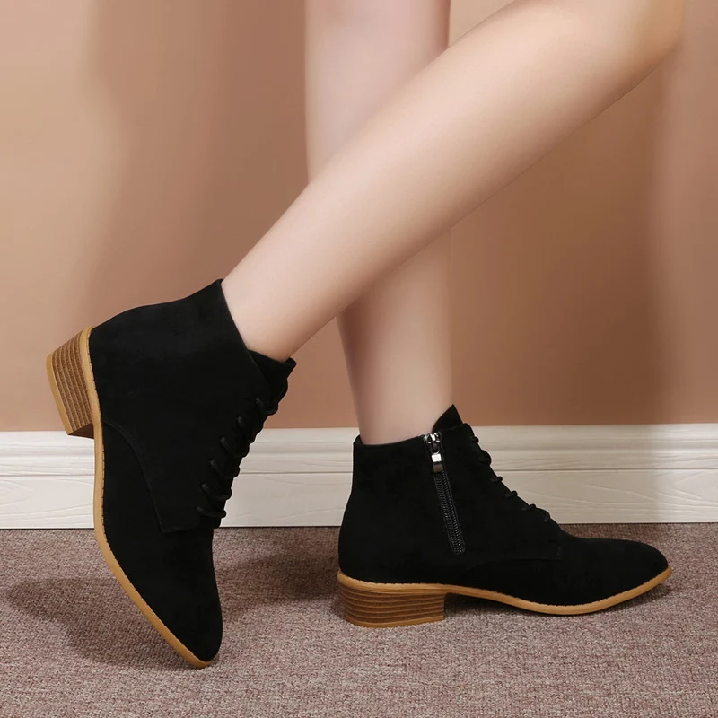 Damen Schnür-Ankleboots aus Veloursleder mit niedrigem Blockabsatz Drune