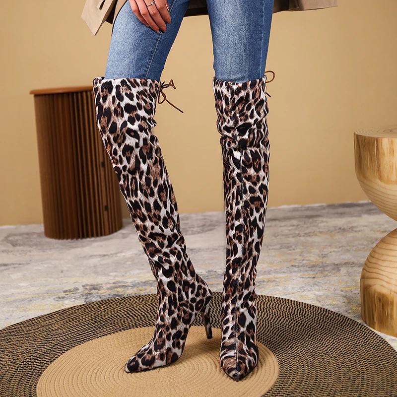 Damen Overknee-Stiefel mit Leopardenprint, schlanker Stiletto‑Form Drune