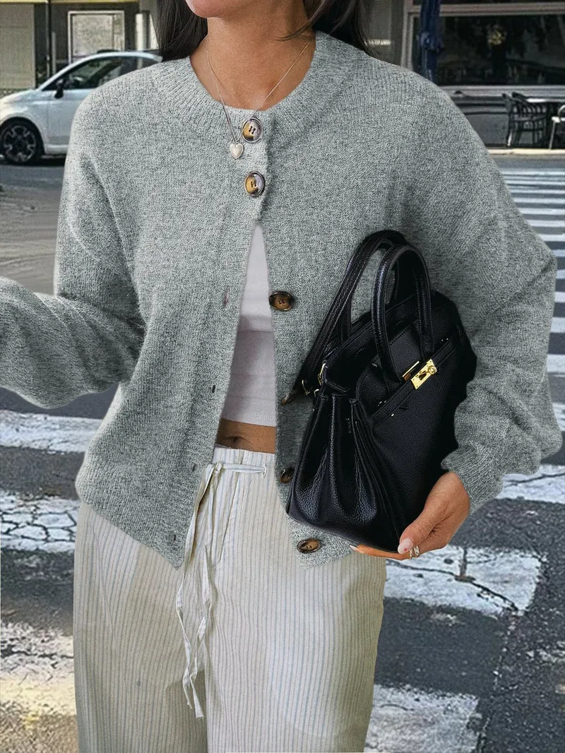 Damen kuschelige Strickjacke mit Oversize-Schnitt und Hornoptik-Knöpfen Drune