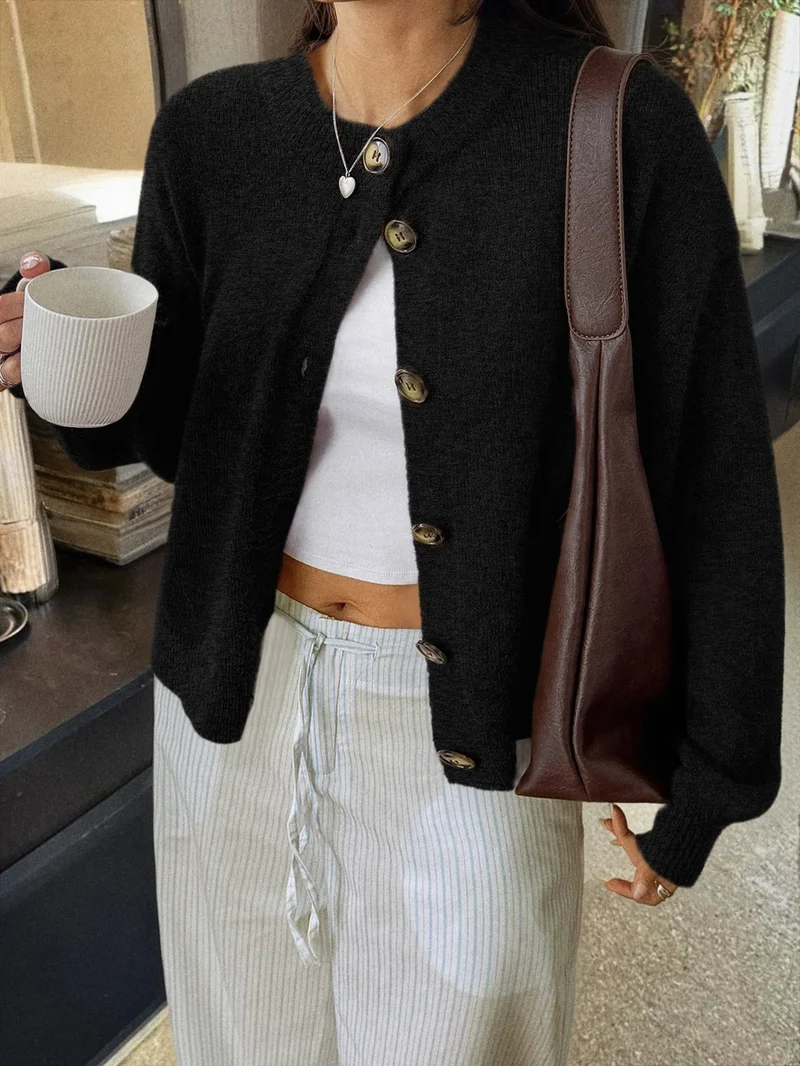 Damen kuschelige Strickjacke mit Oversize-Schnitt und Hornoptik-Knöpfen Drune