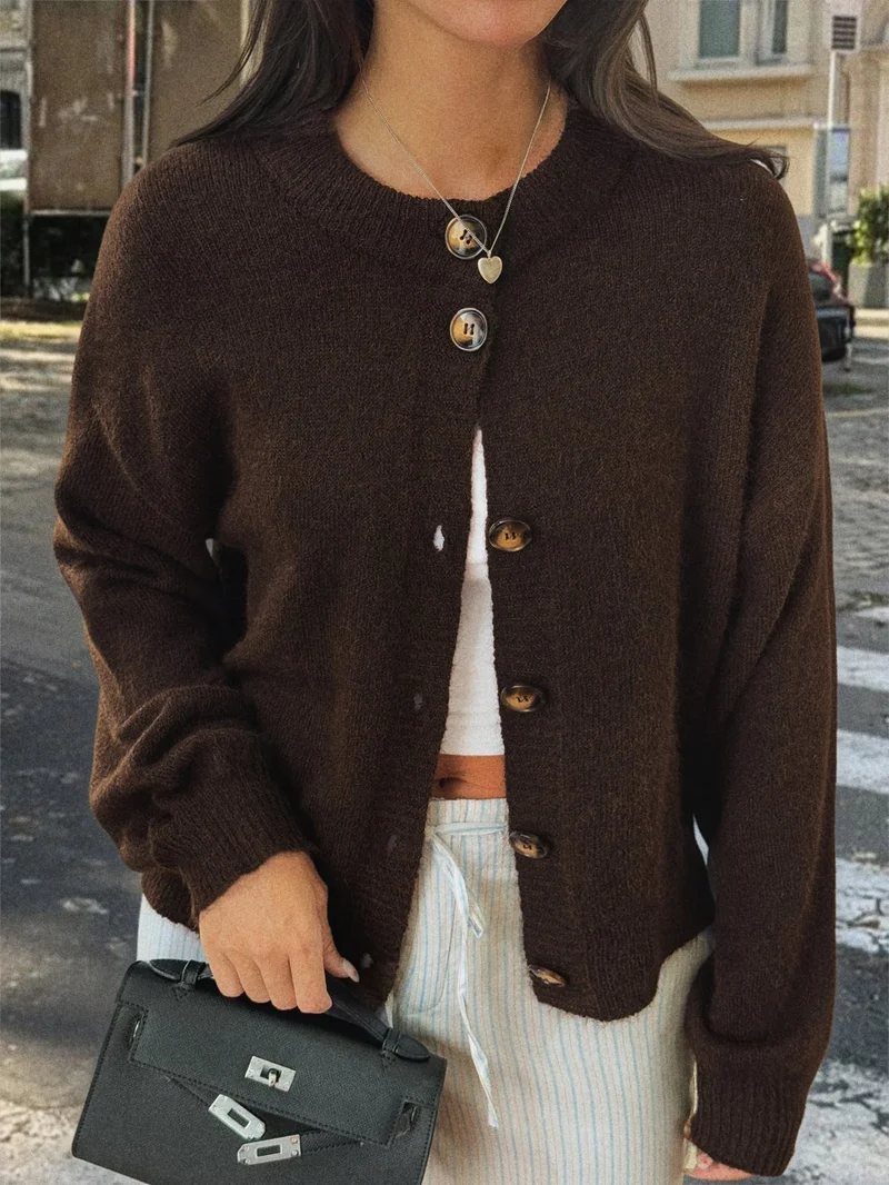Damen kuschelige Strickjacke mit Oversize-Schnitt und Hornoptik-Knöpfen Drune