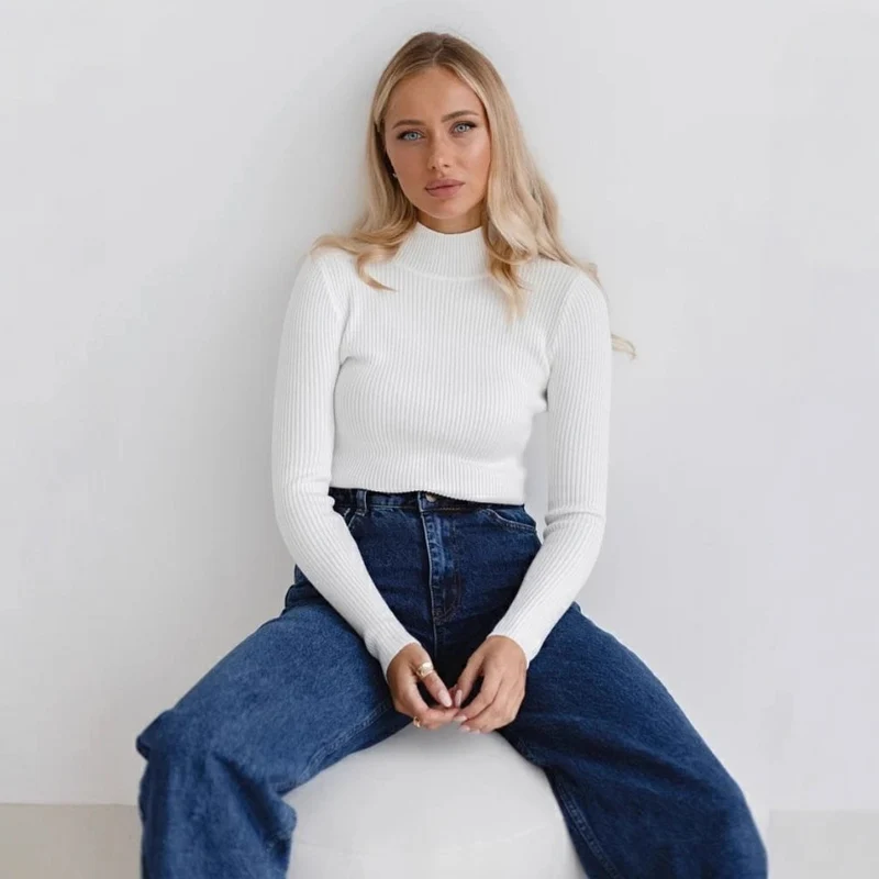 Damen Kurzgeschnittener Rippstrick‑Rollkragenpullover mit taillierter Passform Drune