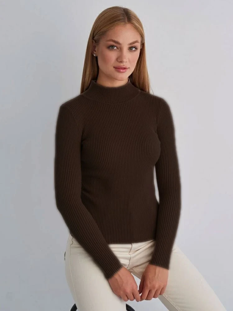 Damen Kurzgeschnittener Rippstrick‑Rollkragenpullover mit taillierter Passform Drune