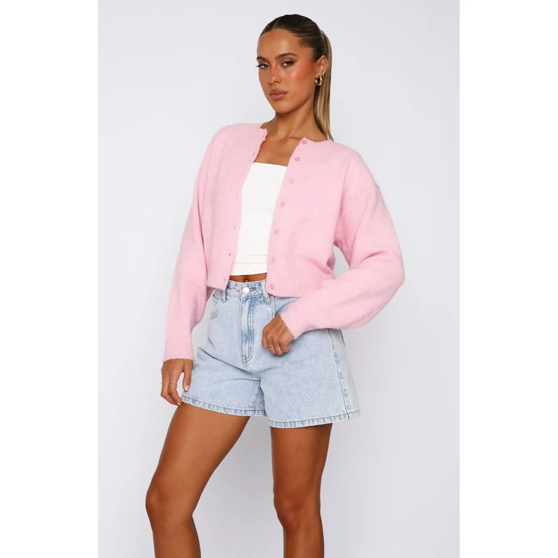 Damen Kurzgeschnittene Strickjacke mit verdeckter Knopfleiste und Ballonärmeln Drune