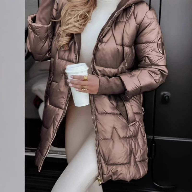 Damen Steppmantel Mid-Length mit Kapuze, wattierter Thermofüllung und taillierter Silhouette Drune