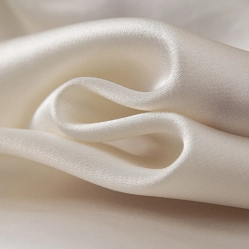 Damen Seiden-Optik Bluse mit Hemdkragen, verdeckter Knopfleiste und verlängertem Manschetten-Detail Drune