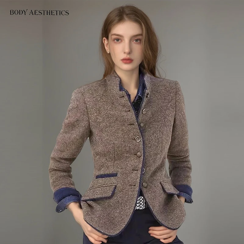 Damen Kurzblazer mit Stehkragen und Samtbesatz Drune