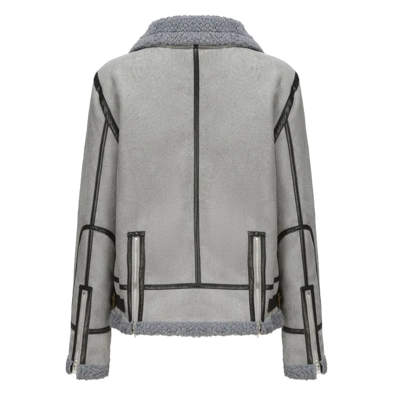 Damen Kurz geschnittene Aviator Lammfell‑Imitatjacke mit Teddyfutter und Kunstlederbesatz Drune