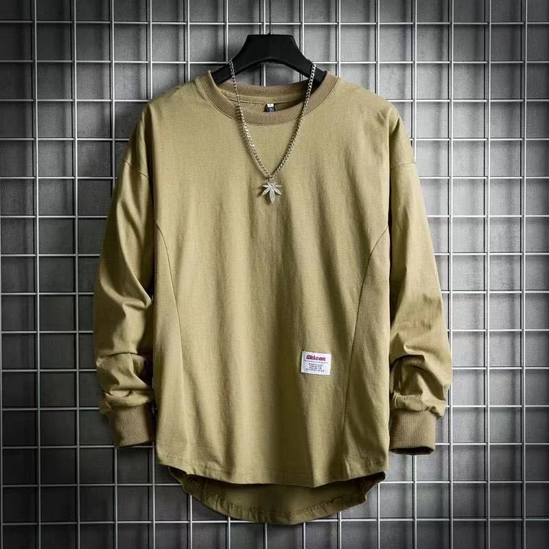 Herren weites Langarm-Sweatshirt mit verlängertem Rückensaum und aufgenähtem Label Drune