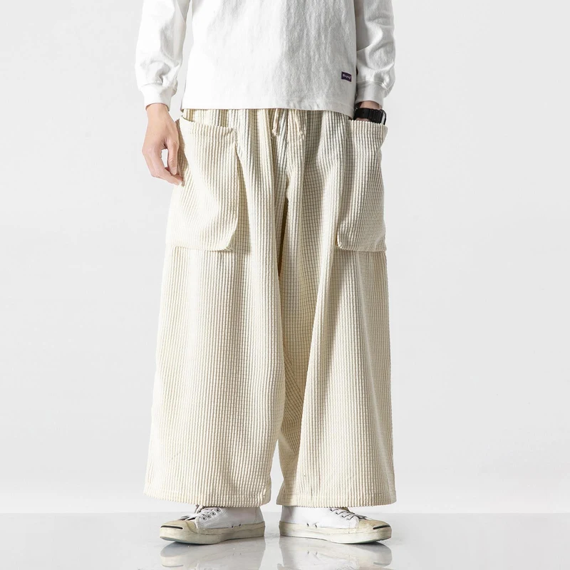 Herren Weite Cord-Culotte mit großen aufgesetzten Klappentaschen Drune