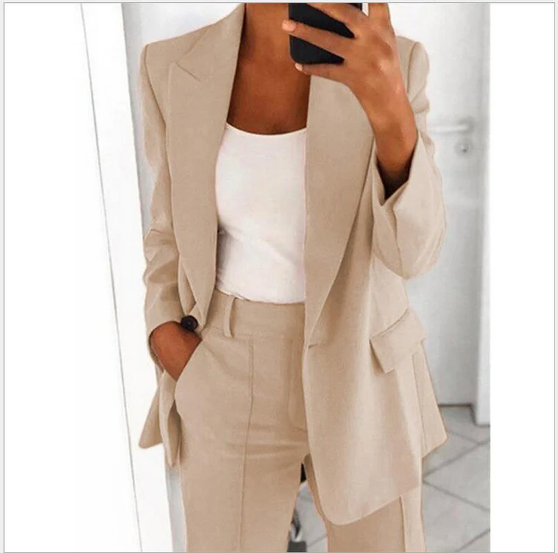 Damen nan bürotaugendes Hosenanzug Set mit weiter Hose und tailliertem Blazer Drune