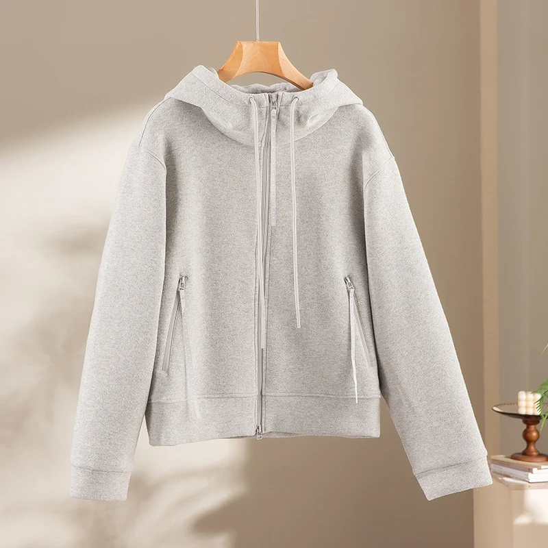 Damen weite French‑Terry Lounge-Sweatpant mit hohem Bund, Kordelzug und seitlichen Schlitzen Drune