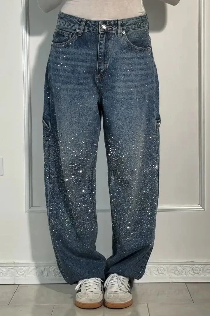 Damen High-Waist Jeans im weiten Cargo-Schnitt mit funkelndem Strassbesatz Drune