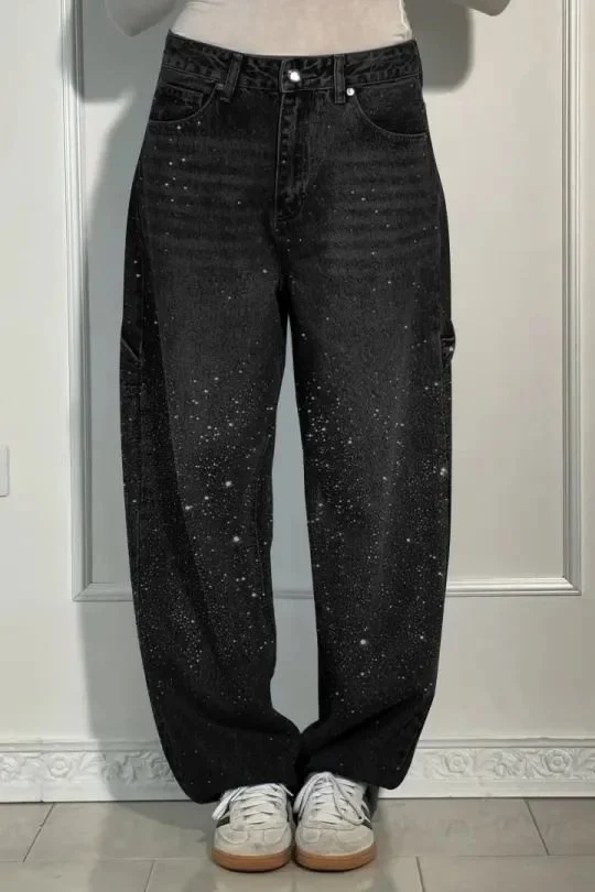 Damen High-Waist Jeans im weiten Cargo-Schnitt mit funkelndem Strassbesatz Drune