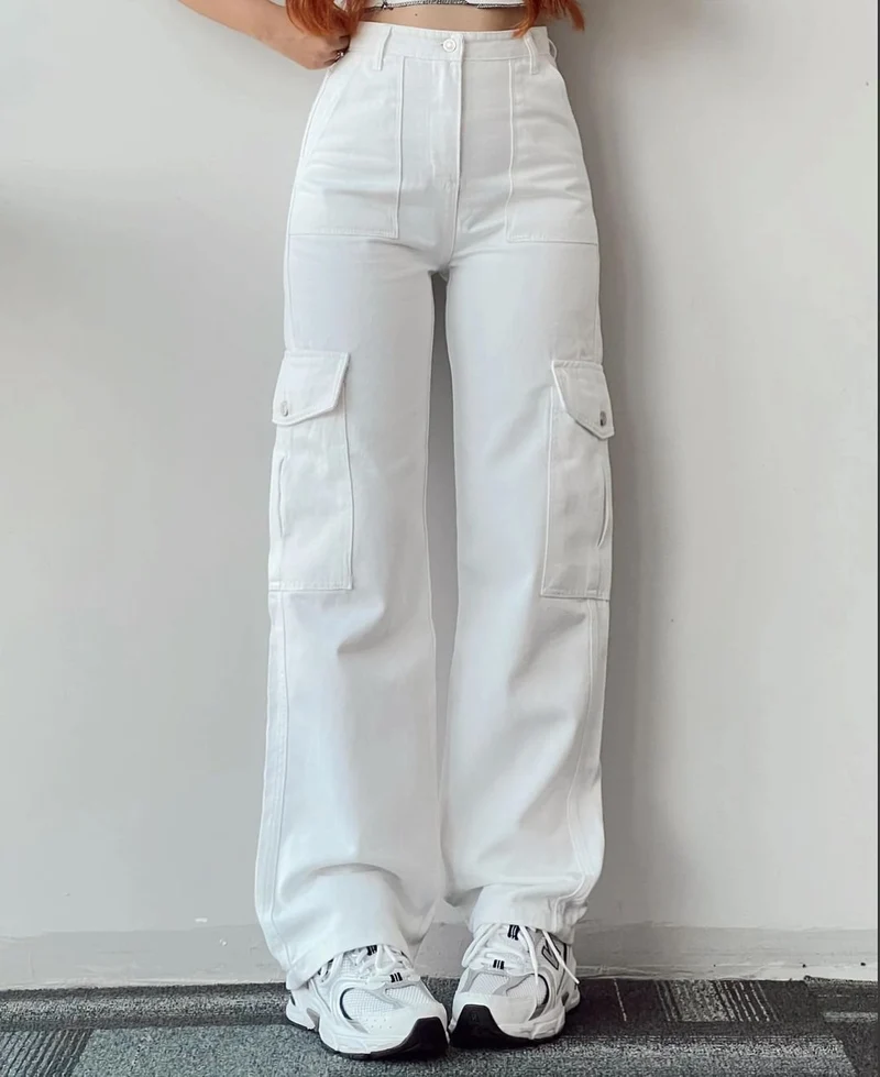 Damen High-Waist-Cargohose aus Twill mit aufgesetzten Klappentaschen und weitem Bein Drune