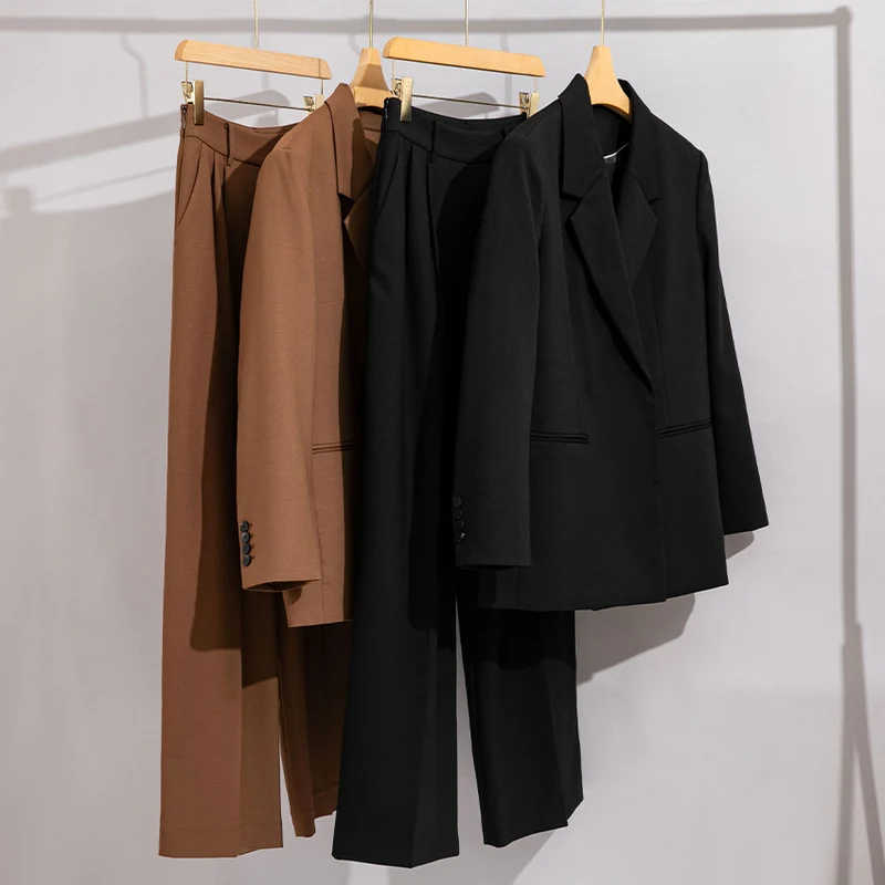 Damen Longline-Blazer mit verdeckter Knopfleiste und schmaler Silhouette Drune
