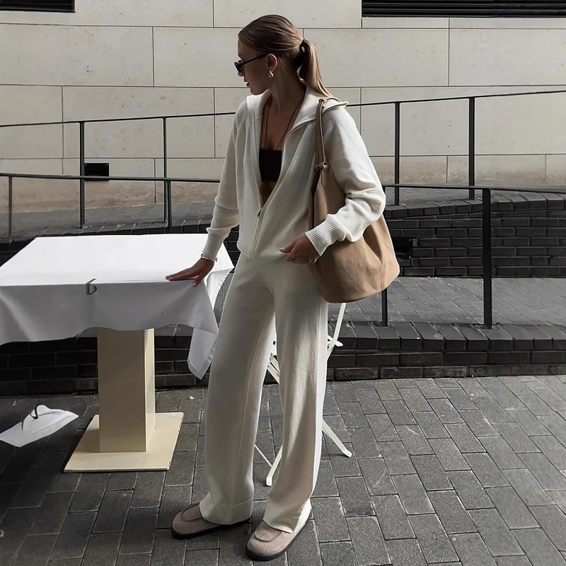 Damen Fleece-Jogginganzug mit Stehkragen und praktischem Reißverschluss Drune