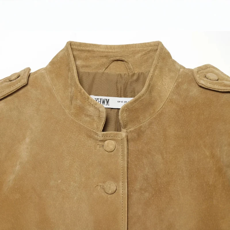 Damen Taillierte Wildlederjacke mit Stehkragen, Pattentaschen und Schulterklappen Drune