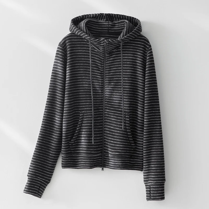 Damen Gestreifte Samt-Fleece Kapuzenjacke mit Reißverschluss und Kängurutaschen Drune