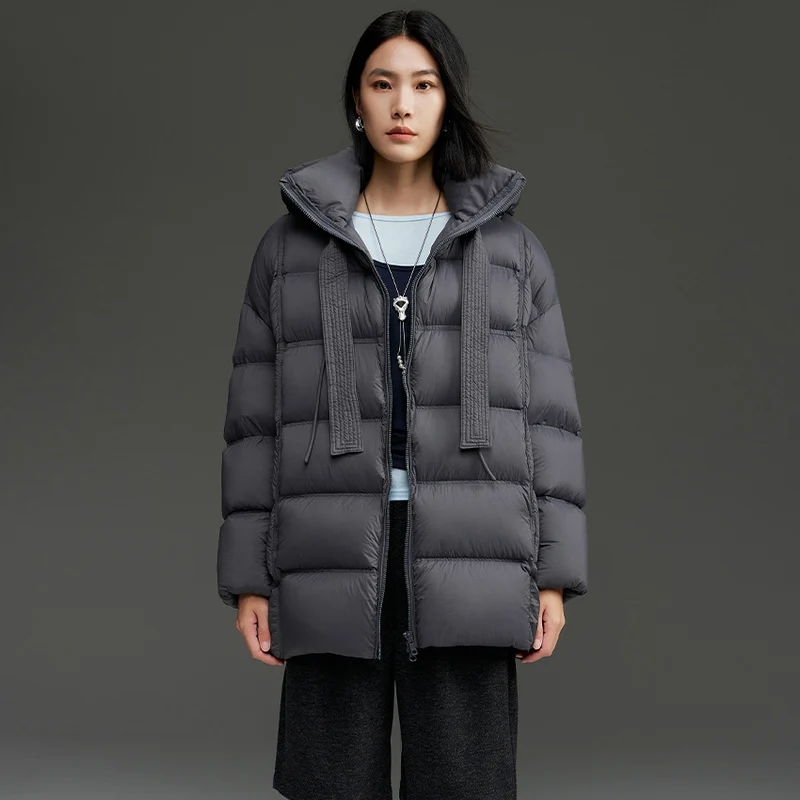 Damen Boxy-Steppjacke mit übergroßem Thermokragen und dekorativen Kordel-Details Drune