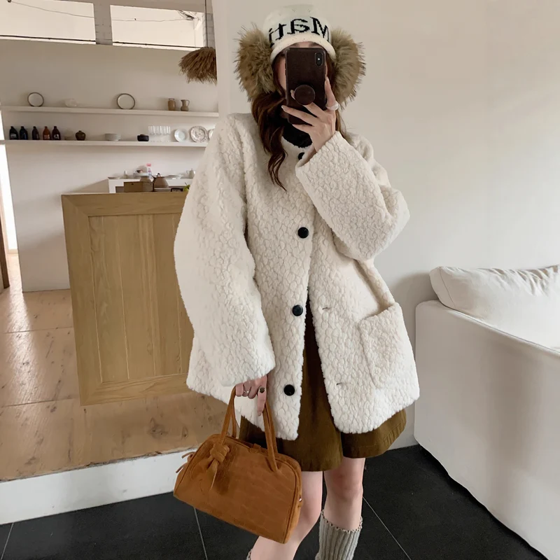 Damen Oversized Teddy‑Mantel mit Rundhals, großer Knopfleiste und aufgesetzten Taschen Drune