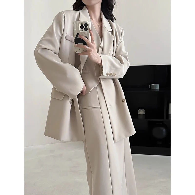 Damen Oversize-Sakko mit kastiger Weste und knöchellangem Midirock Drune