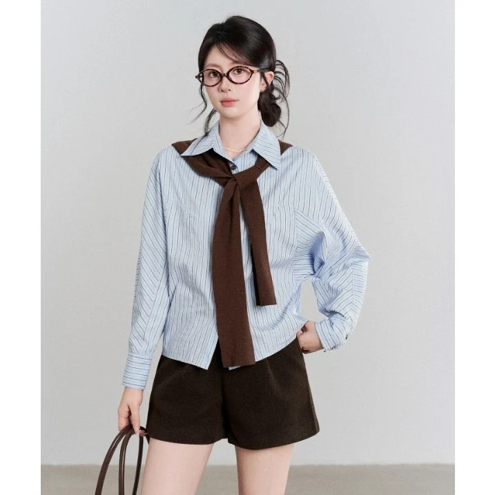Damen Oversize-Hemdbluse mit feinen Nadelstreifen, weiten Ärmeln und lässigem Saum Drune