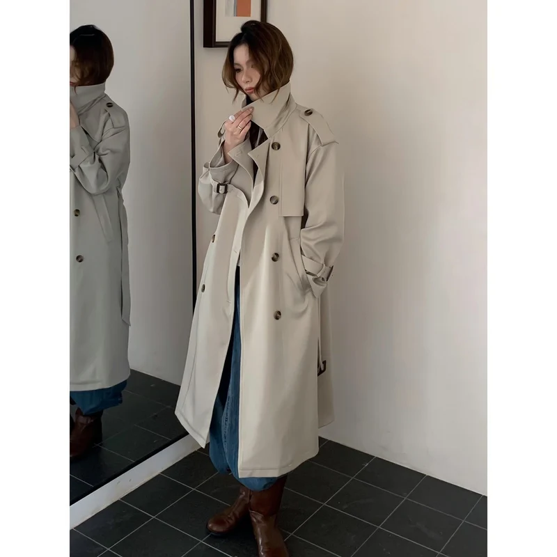 Damen Langer Trenchcoat mit Hochkragen, doppelter Sturmklappe und verstellbaren Manschetten Drune
