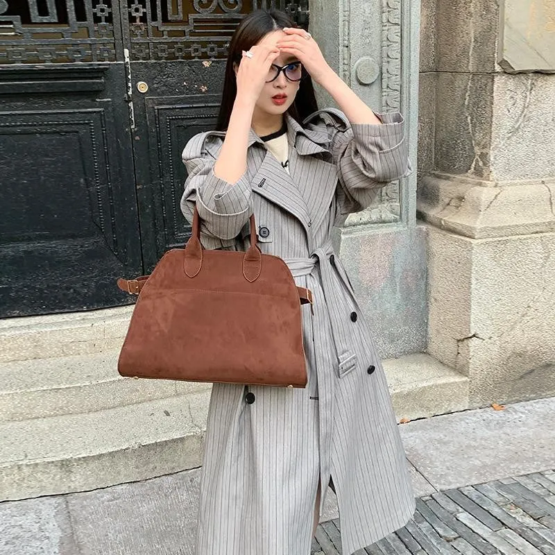Damen Langer Nadelstreifen-Trenchcoat mit Bindegürtel Schulterpatten und ausgestelltem Saum Drune