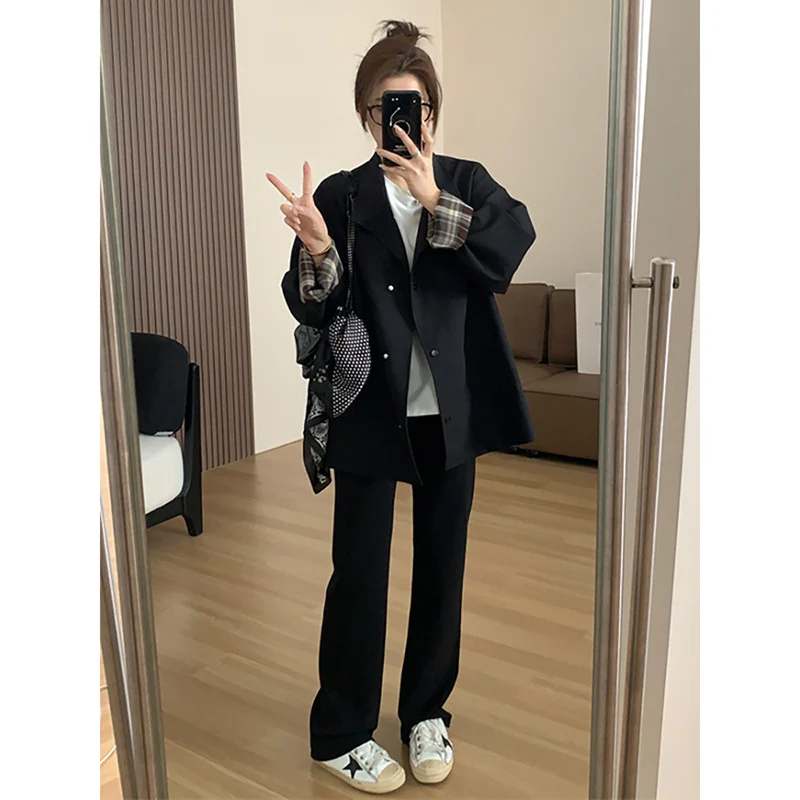 Damen Kurztrenchjacke im Oversize‑Boxy‑Schnitt mit Stehkragen und kariertem Ärmelaufschlag Drune