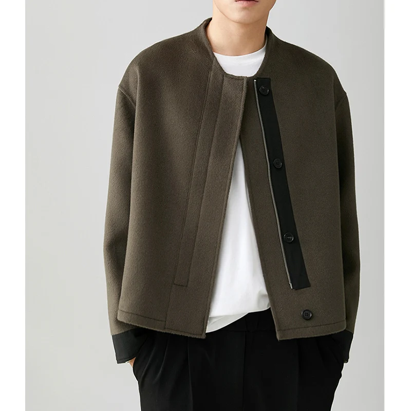 Herren Kurzjacke im Boxy-Schnitt aus Wollmix mit asymmetrischer Reißverschluss- und Knopfblende Drune